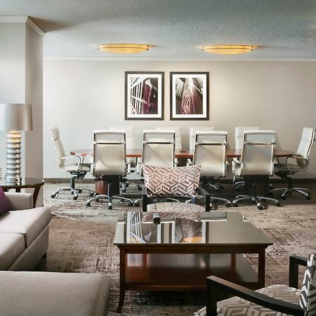 Chicago Marriott Suites Deerfield Bagian luar foto