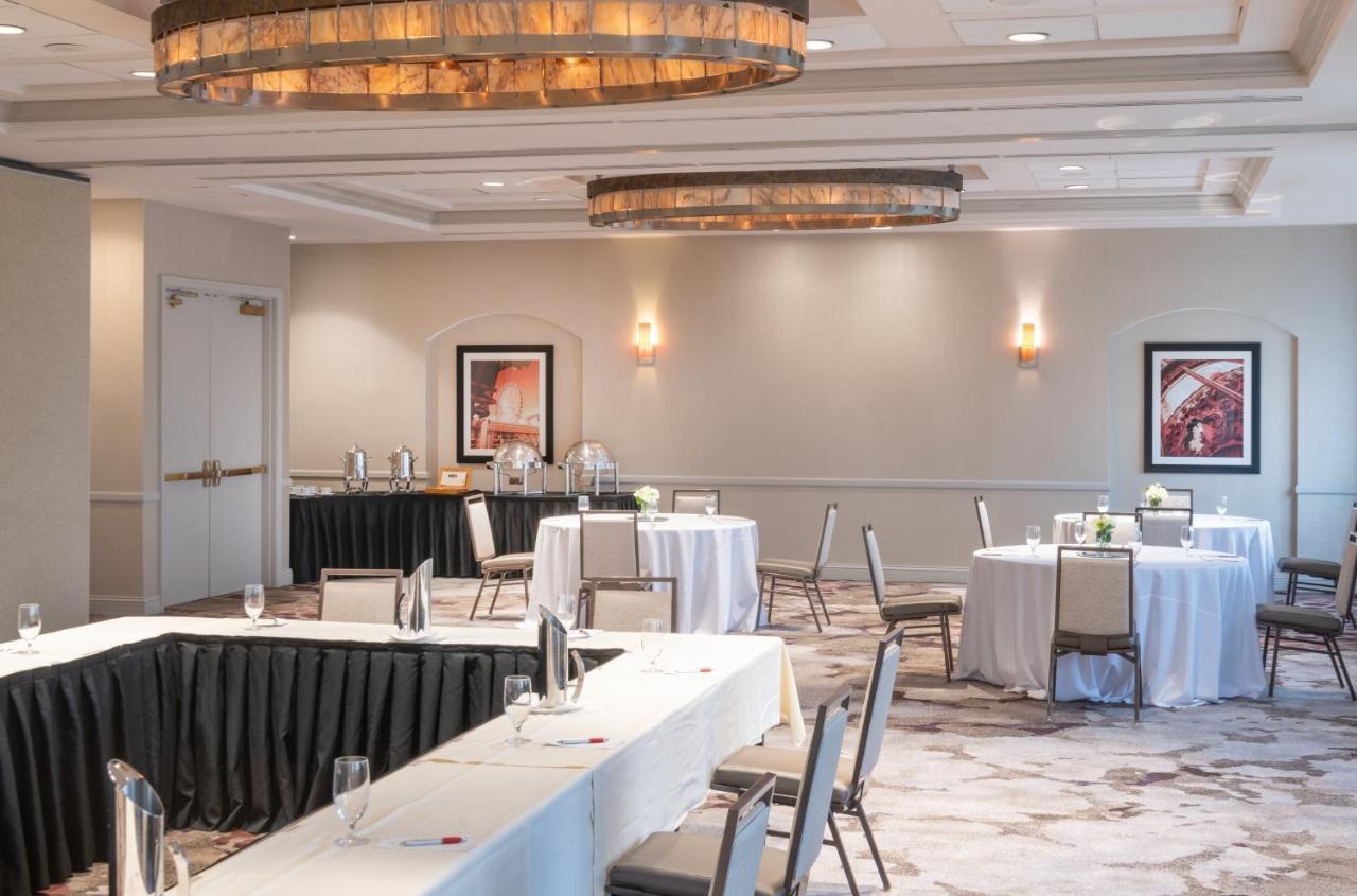 Chicago Marriott Suites Deerfield Bagian luar foto