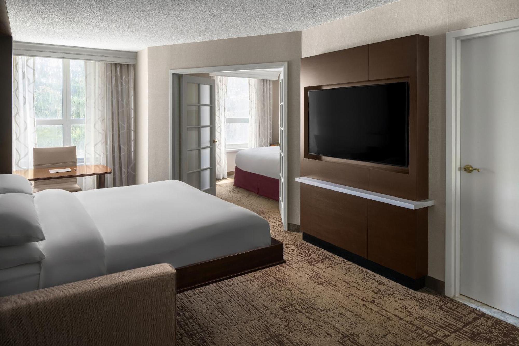Chicago Marriott Suites Deerfield Bagian luar foto
