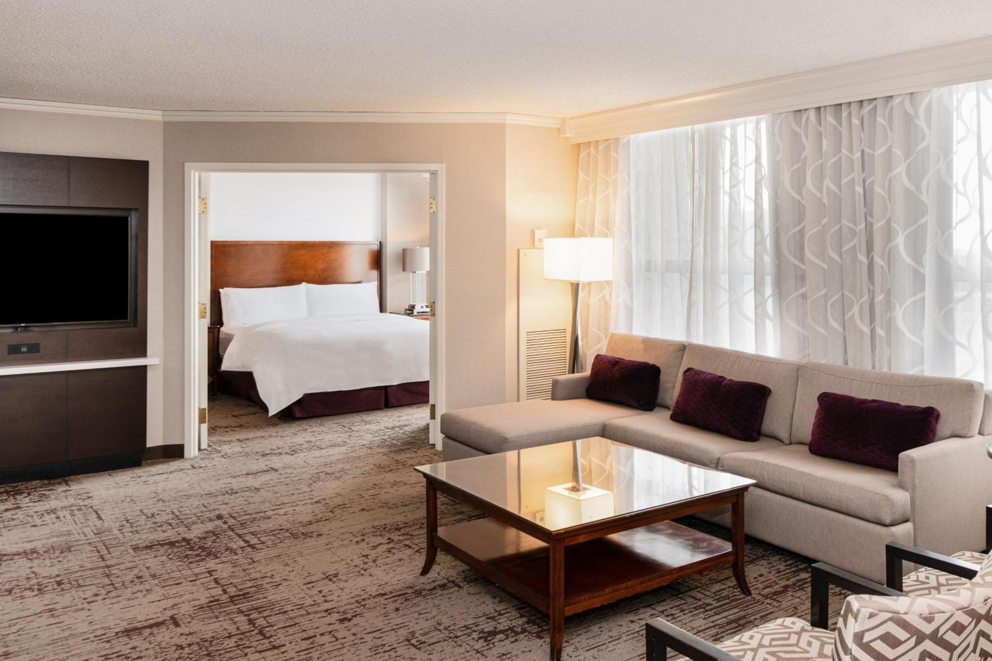 Chicago Marriott Suites Deerfield Bagian luar foto