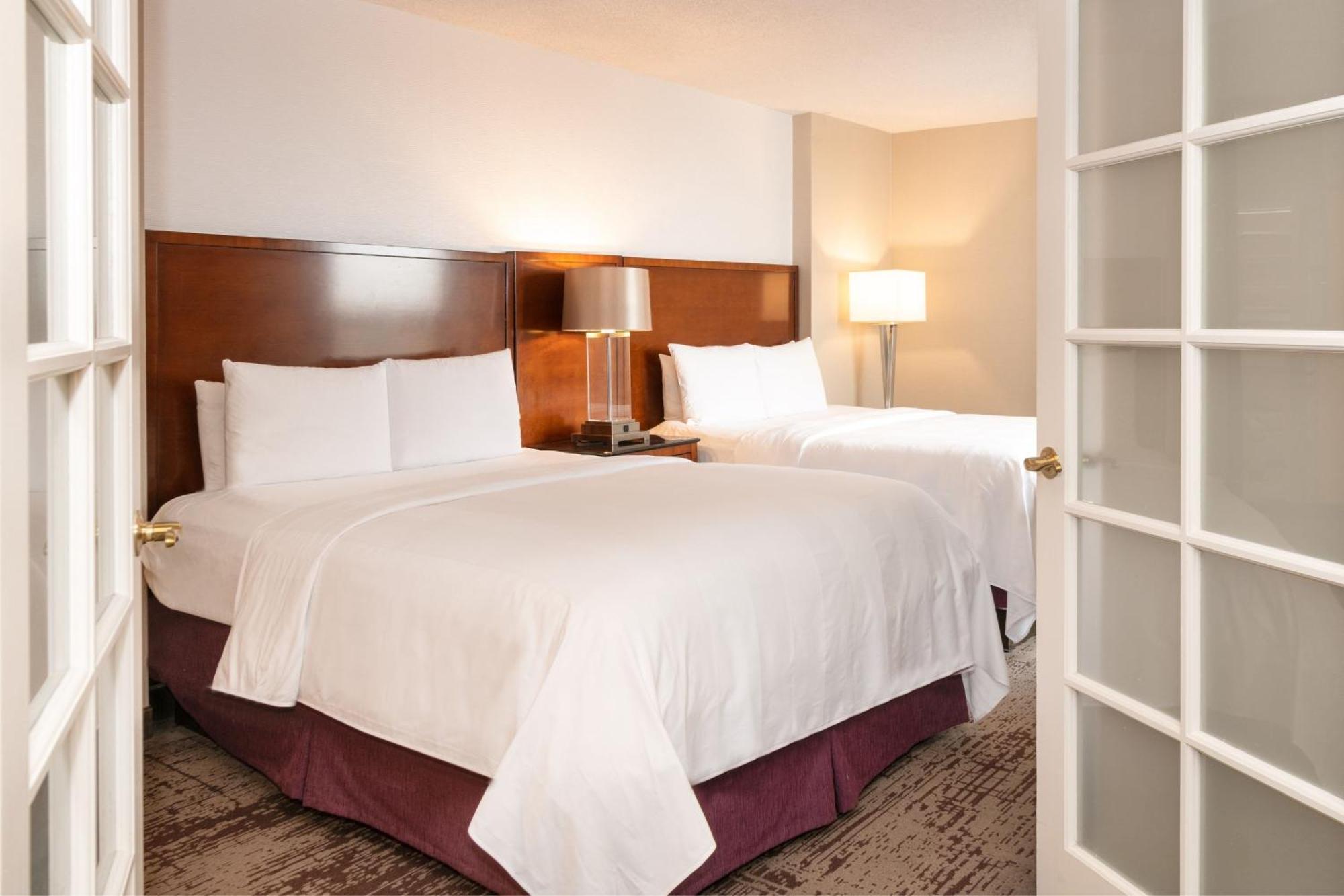 Chicago Marriott Suites Deerfield Bagian luar foto