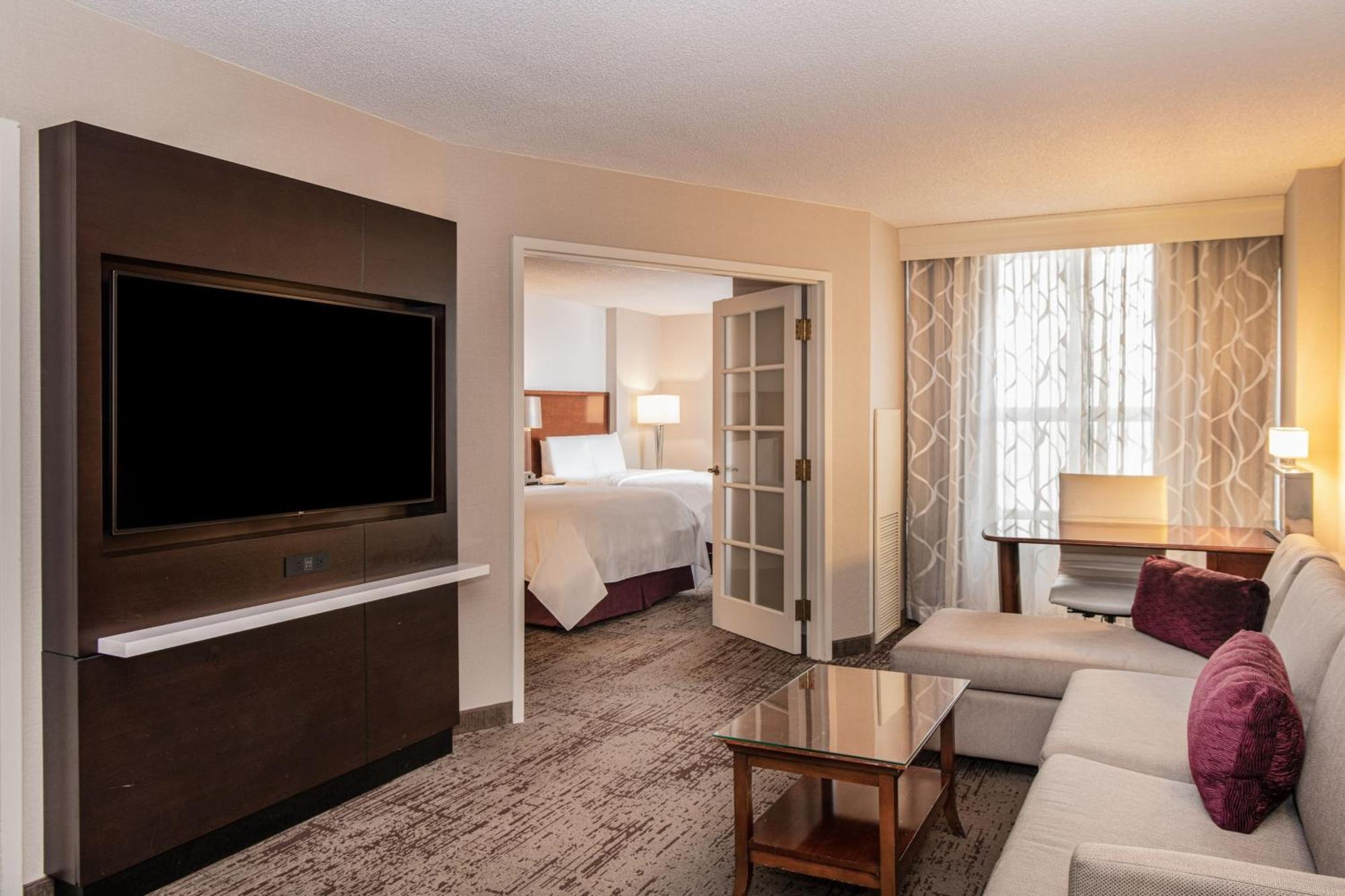 Chicago Marriott Suites Deerfield Bagian luar foto